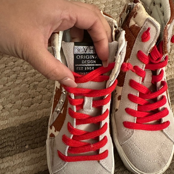 NWOT VINTAGE HAVANA COW PRINT CATHERINE MULTI MIX SNEAKERS 7.5 - Picture 6 of 9